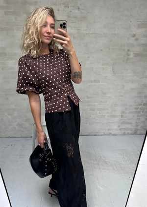 Anela dot bluse Mørkebrun Neo Noir 